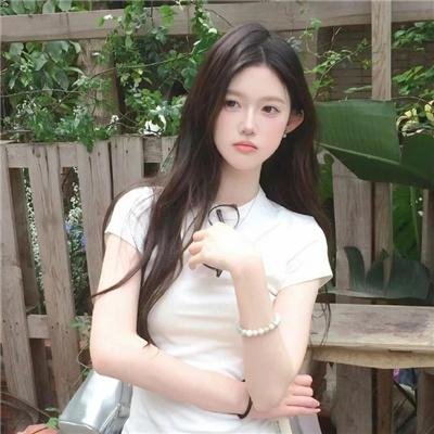 克里蒂,童话的小屋
